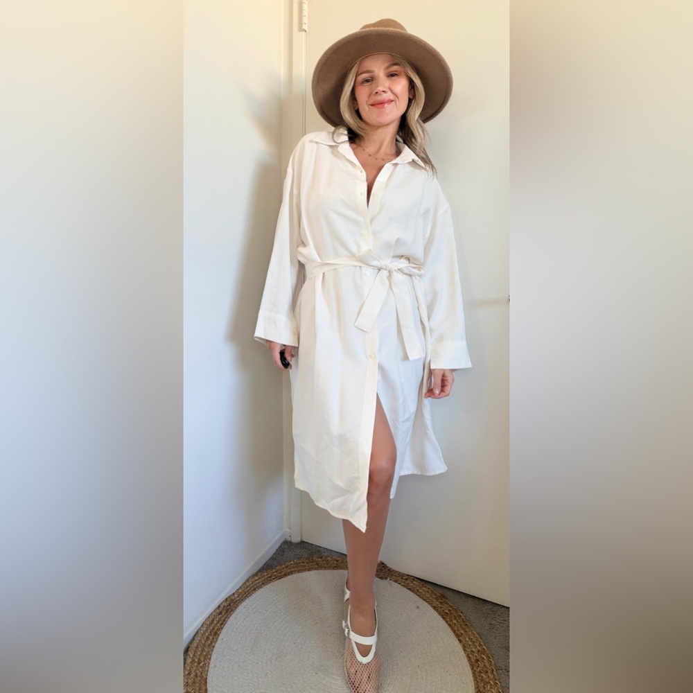 Almina Concept Belted Button Down Dress
